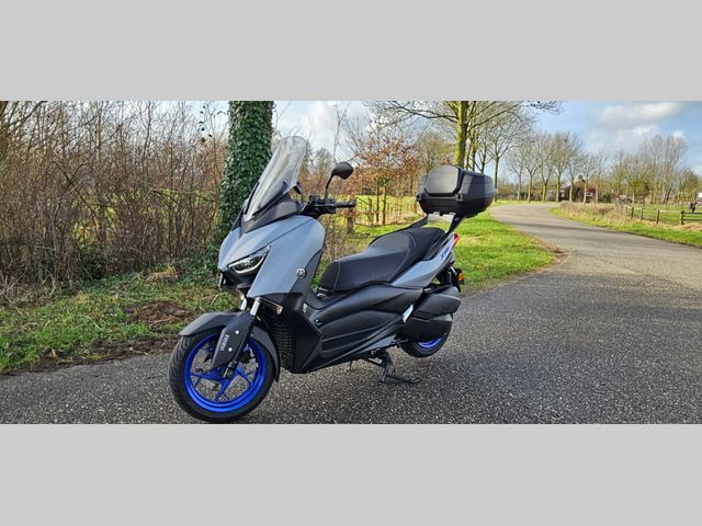 yamaha - x-max-300-abs