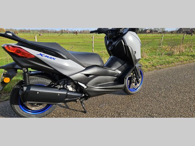 yamaha - x-max-300-abs