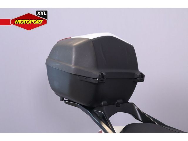 yamaha - x-max-300-abs