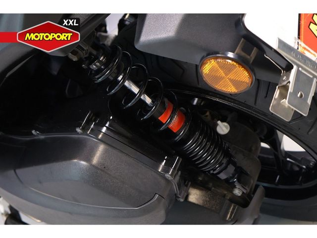 yamaha - x-max-300-abs