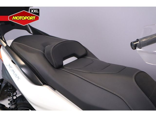 yamaha - x-max-300-abs