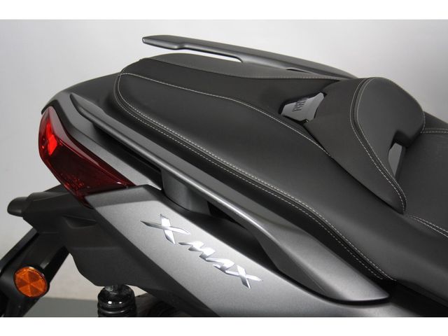 yamaha - x-max-300-abs