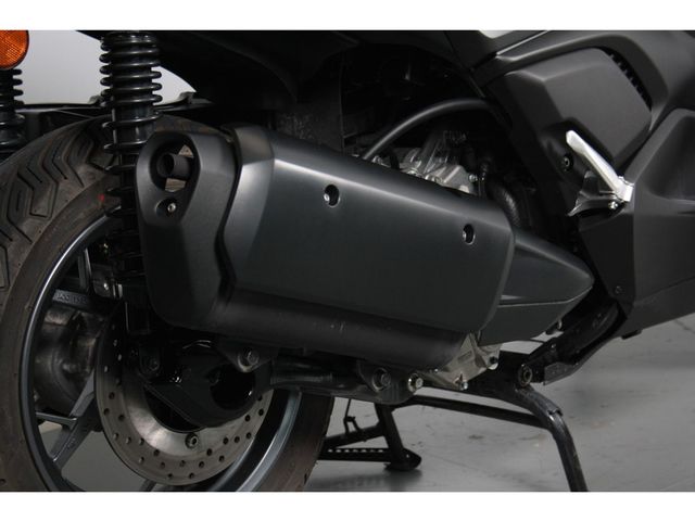 yamaha - x-max-300-abs