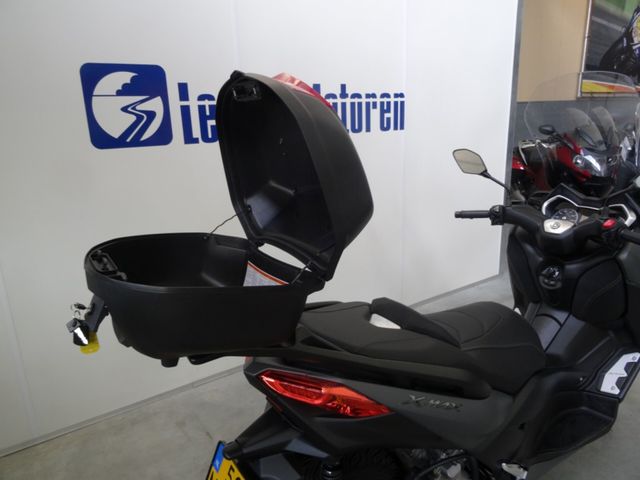 yamaha - x-max-300-tech-max