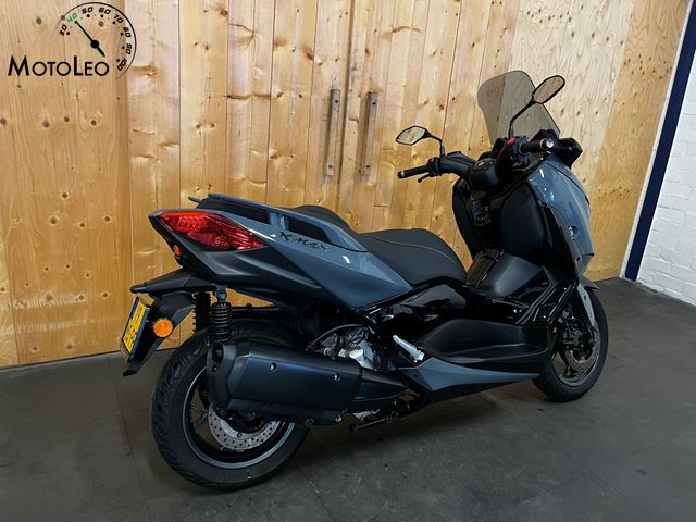 yamaha - x-max-300-tech-max