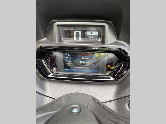 yamaha - x-max-300-tech-max