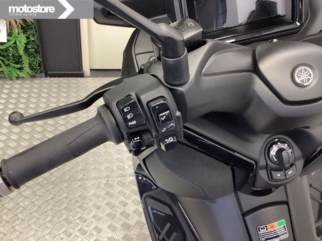 yamaha - x-max-300-tech-max