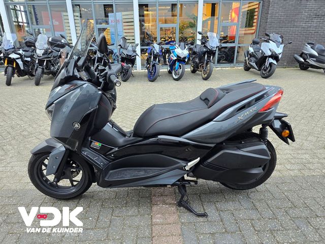 yamaha - x-max-300-tech-max