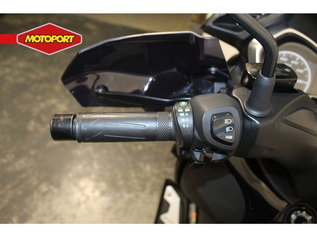 yamaha - x-max-300-tech-max