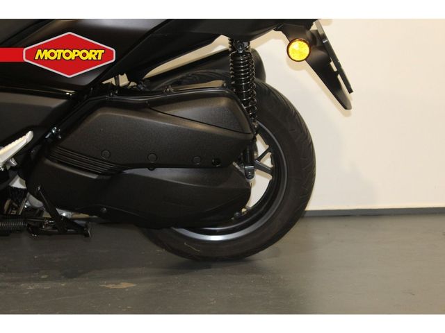 yamaha - x-max-300-tech-max