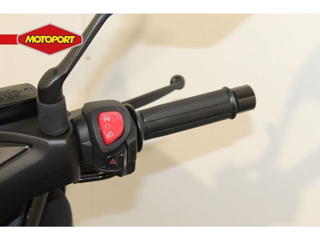 yamaha - x-max-300-tech-max