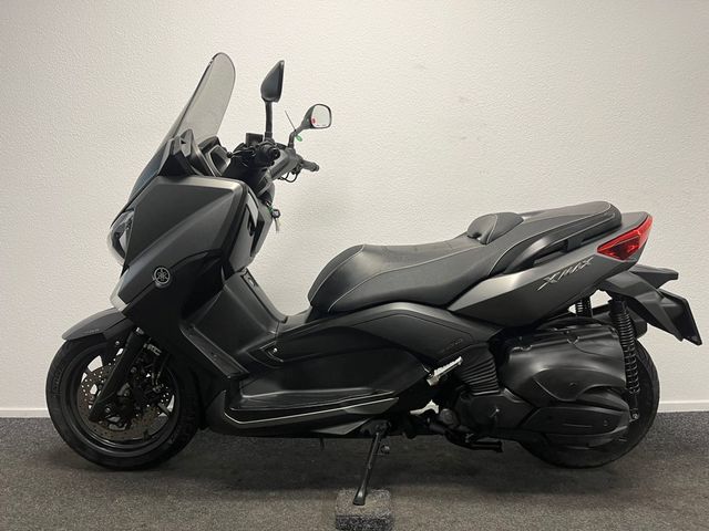 yamaha - x-max-400