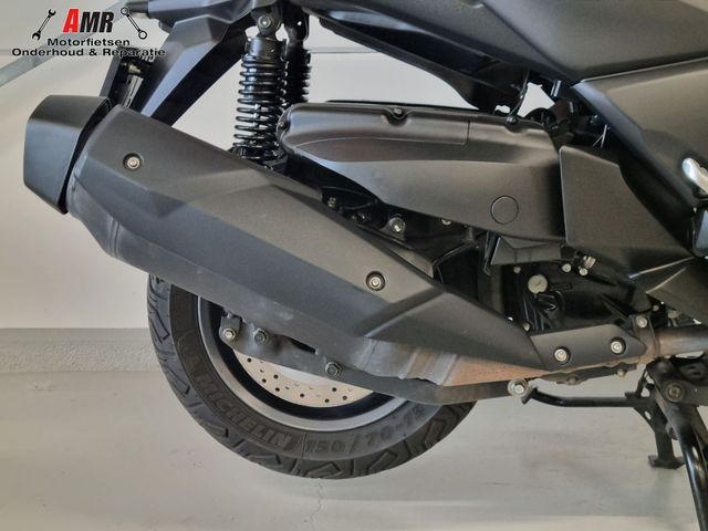 yamaha - x-max-400-iron-max-abs