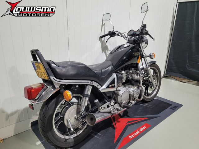 yamaha - xj-750-maxim