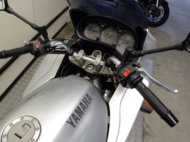 yamaha - xj-900-s-diversion