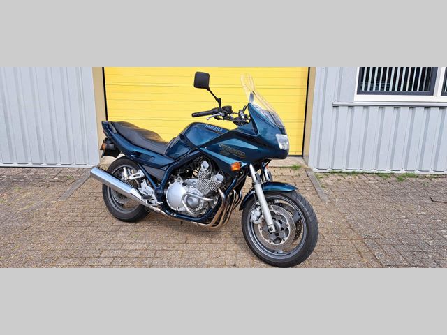 yamaha - xj-900-s-diversion