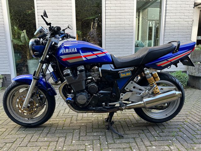 yamaha - xjr-1200