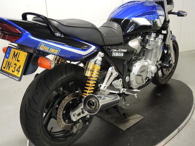 yamaha - xjr-1300