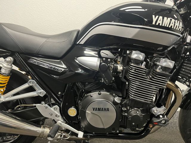 yamaha - xjr-1300