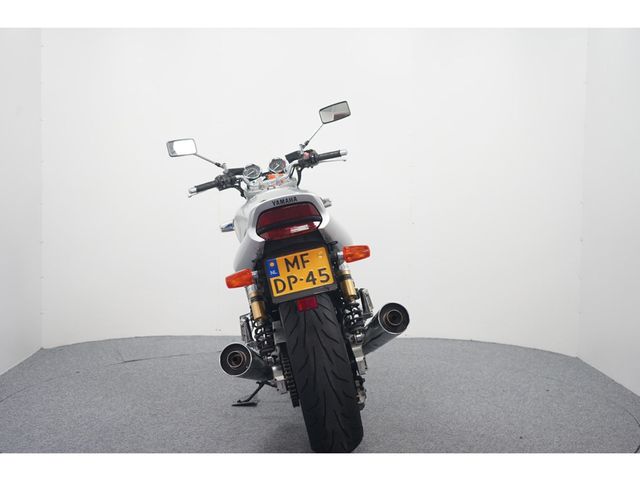 yamaha - xjr-1300