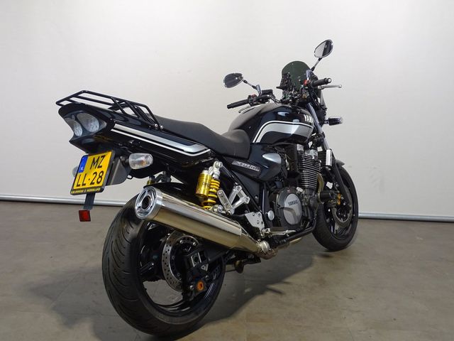 yamaha - xjr-1300