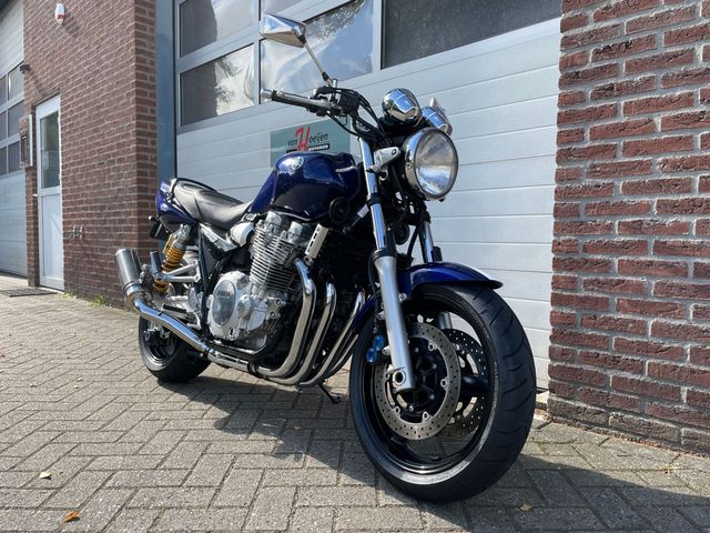 yamaha - xjr-1300