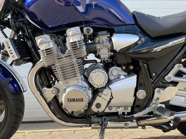 yamaha - xjr-1300