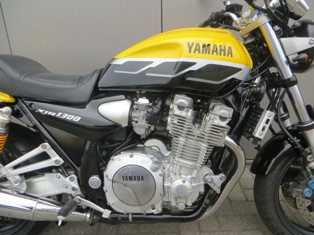 yamaha - xjr-1300