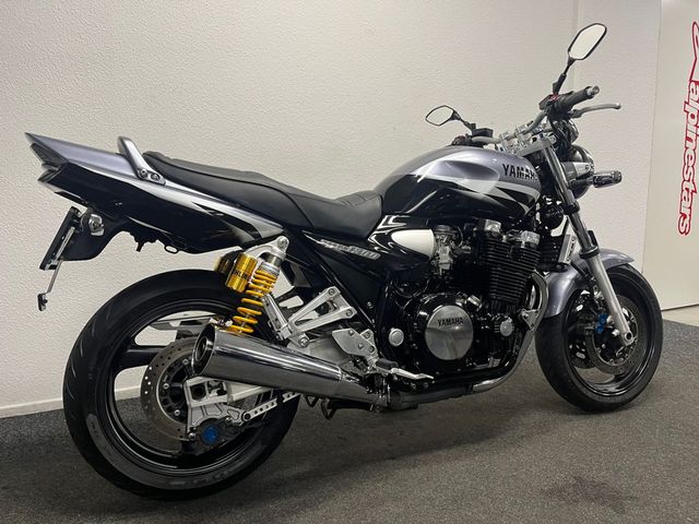 yamaha - xjr-1300