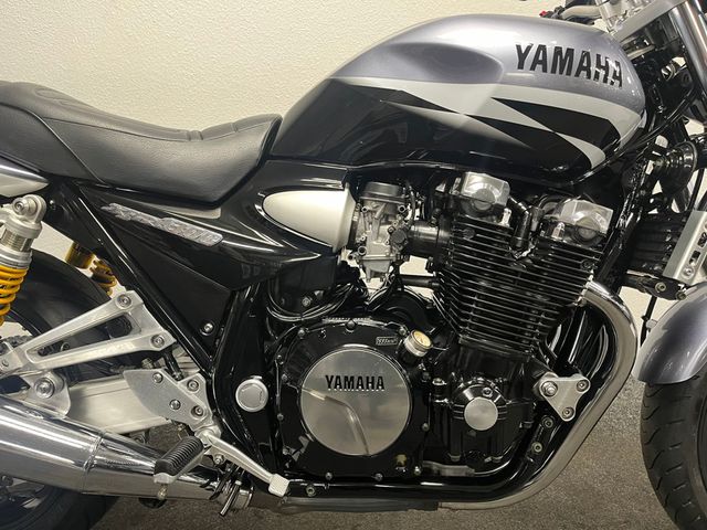 yamaha - xjr-1300