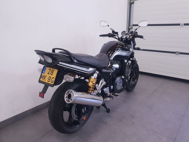 yamaha - xjr-1300