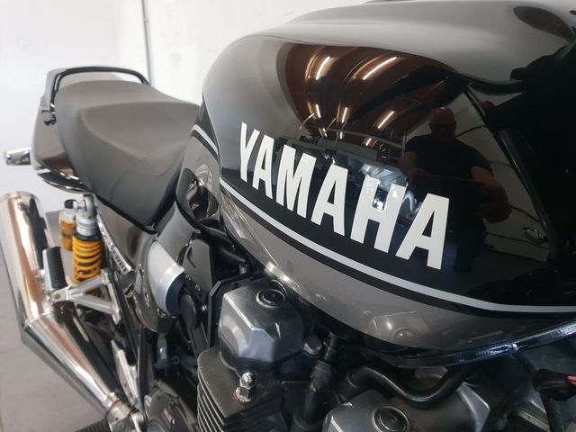 yamaha - xjr-1300