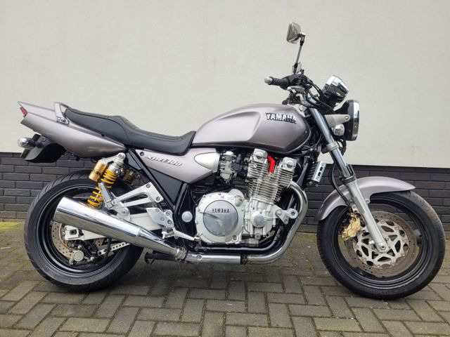 yamaha - xjr-1300