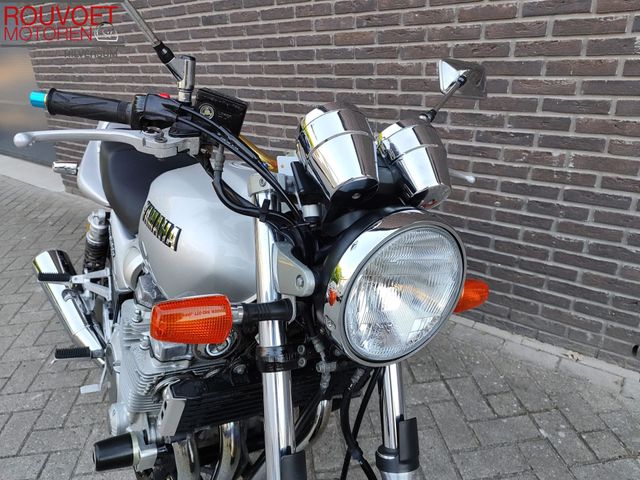 yamaha - xjr-1300
