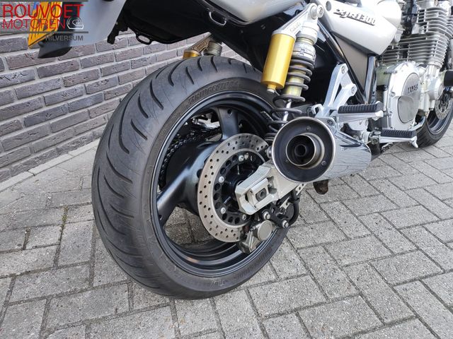 yamaha - xjr-1300