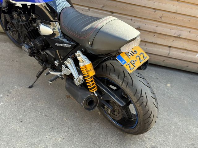 yamaha - xjr-1300
