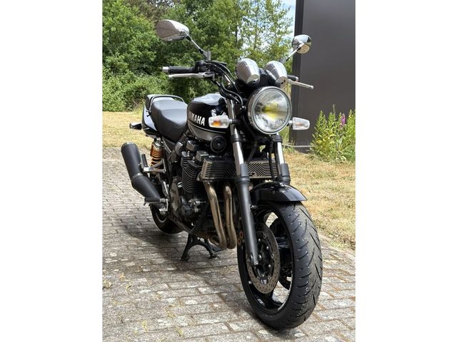 yamaha - xjr-1300