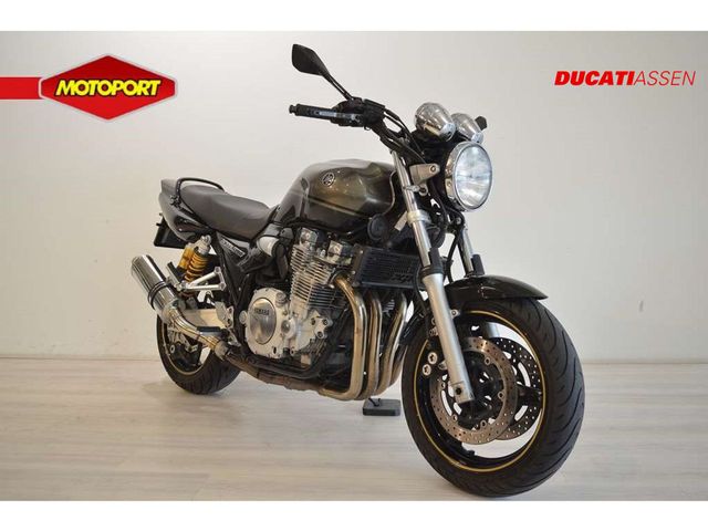 yamaha - xjr-1300