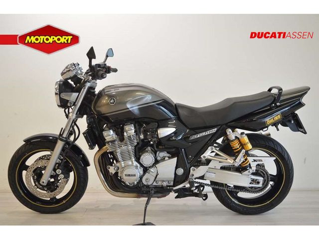 yamaha - xjr-1300
