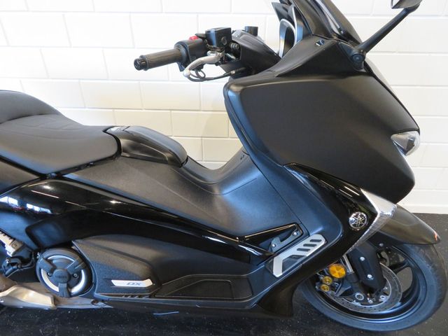 yamaha - xp-530-t-max