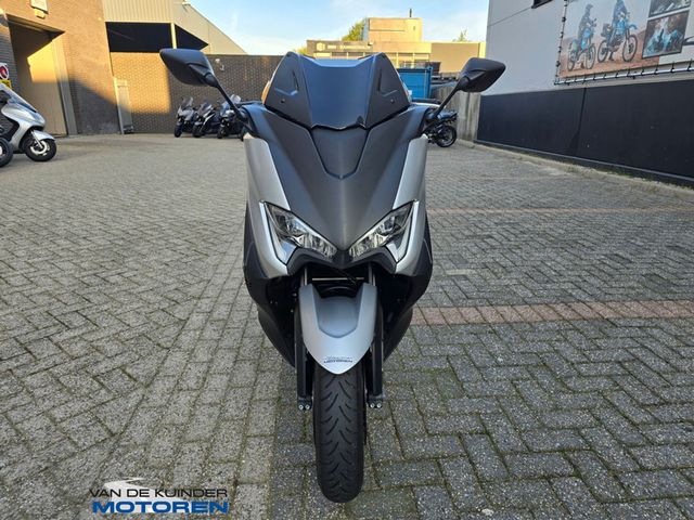 yamaha - xp-530-t-max