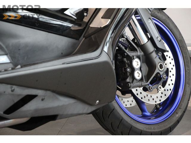 yamaha - xp-530-t-max