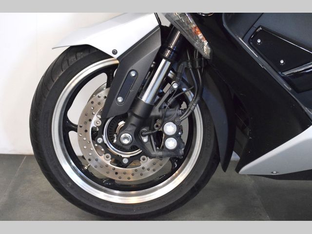yamaha - xp-530-t-max