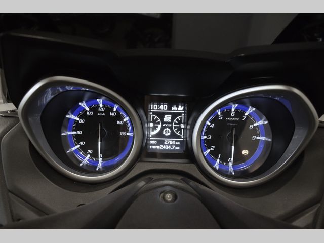 yamaha - xp-530-t-max