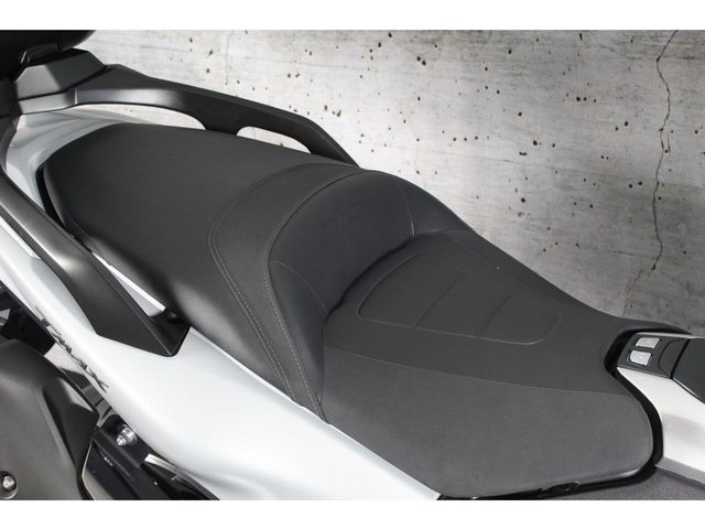 yamaha - xp-530-t-max-abs