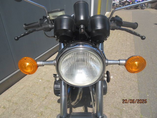 yamaha - xs-750-se