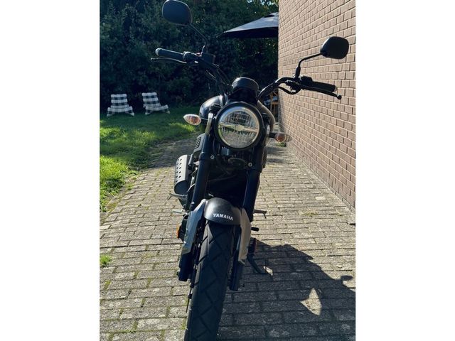 yamaha - xsr-125