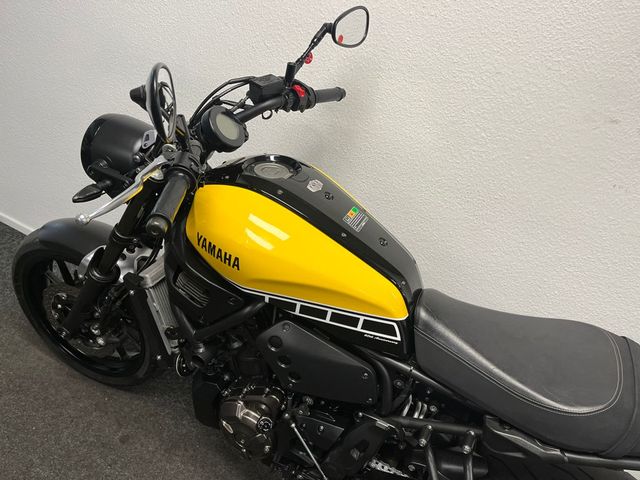 yamaha - xsr-700