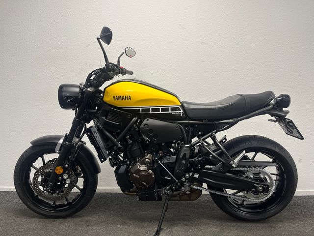 yamaha - xsr-700