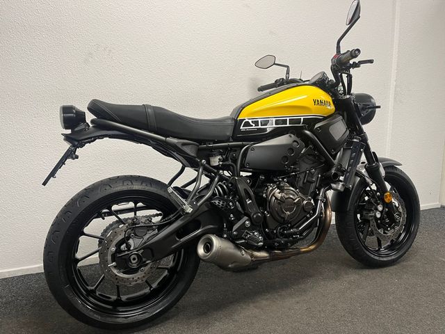 yamaha - xsr-700